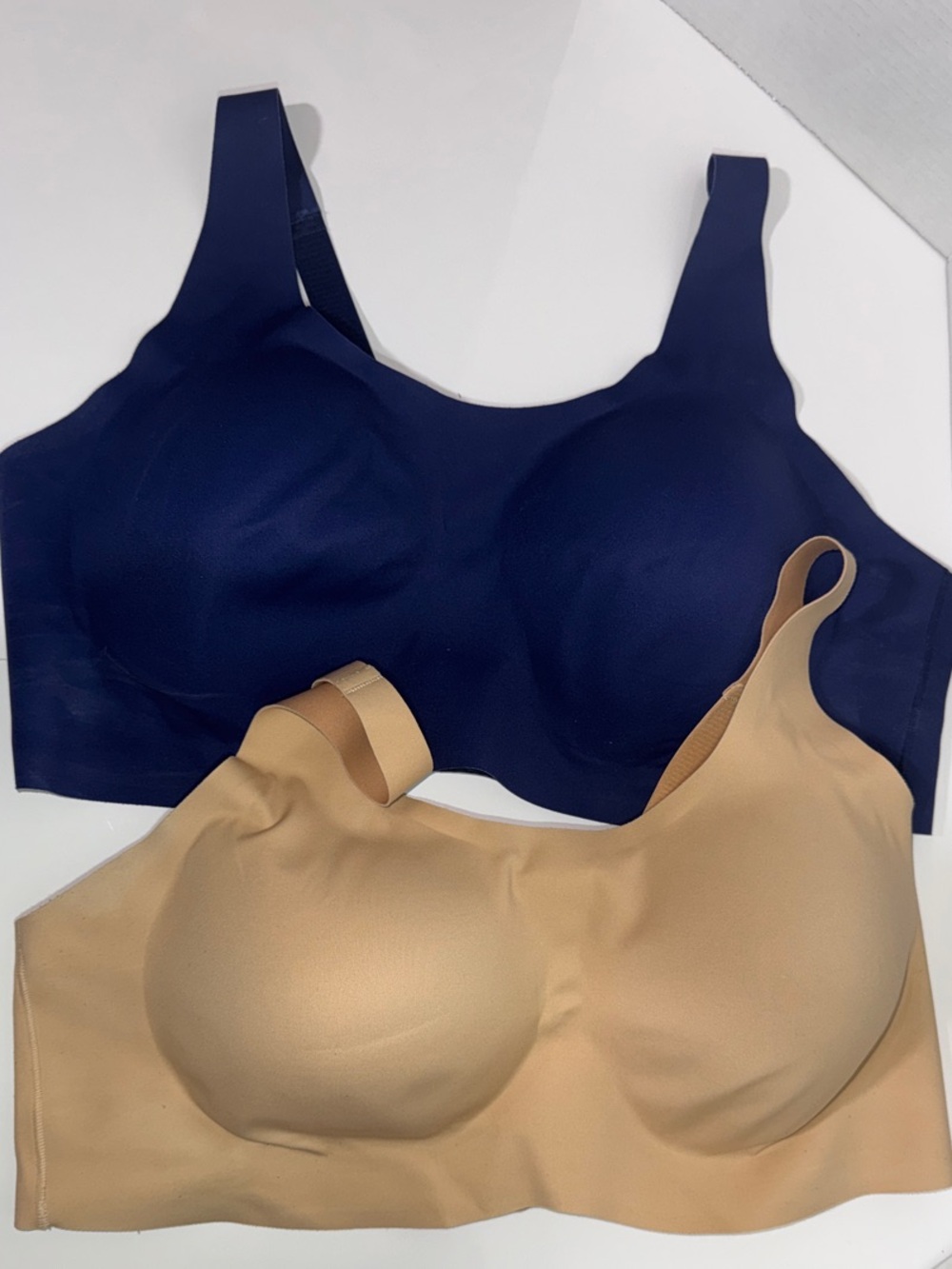 2 Knix Revolution  Seamless Wireless Bra in Navy and Nude Sz XXX+